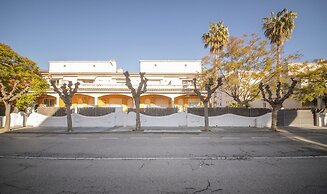 R142 - B4 Manila Resort Centrales