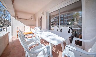 R142 - B4 Manila Resort Centrales