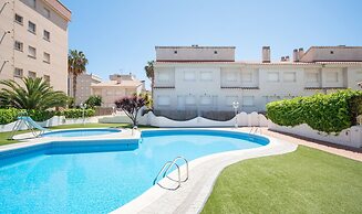 R142 - B4 Manila Resort Centrales