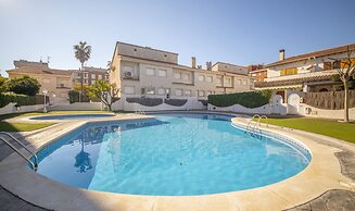 R142 - B4 Manila Resort Centrales