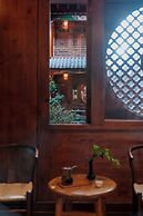 Spirited Silky Inn