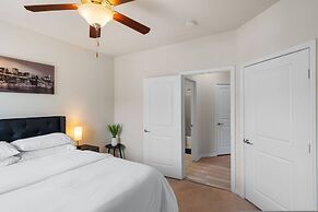 Luxury Penthouse of Lorton VA