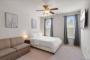 Luxury Penthouse of Lorton VA