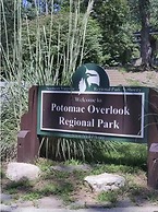 Luxury Penthouse of Lorton VA