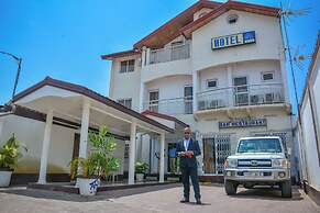 Résidence Hôtelière de Moungali