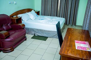 Résidence Hôtelière de Moungali