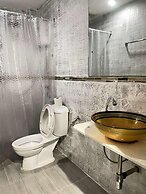 The Shades Hotel 50 meter Beach Front