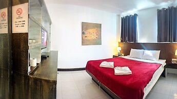 The Shades Hotel 50 meter Beach Front