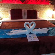 The Shades Hotel 50 meter Beach Front