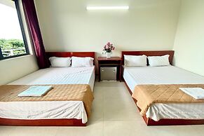 Thanh Trung Van Chay Hotel