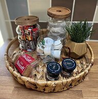 Cosy Daffodil Cottage Getaway