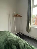 Cosy Manchester House Near Etihad and Coop Live