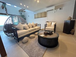 ReVIERA Resort Villa