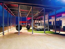 Velocity Suites KL by Rit