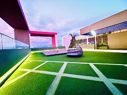 Velocity Suites KL by Rit