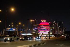 Velocity Suites KL by Rit