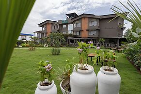 Stone Wood Hotel Amboli