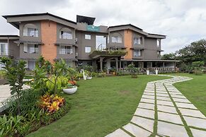 Stone Wood Hotel Amboli