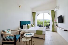 Stone Wood Hotel Amboli