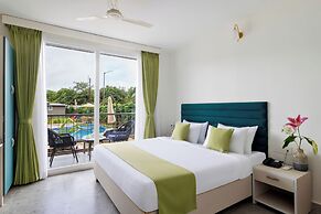 Stone Wood Hotel Amboli