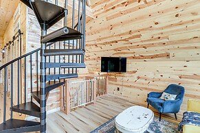 A-frame Hardy Cabin w/ Spring River Views!