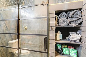 A-frame Hardy Cabin w/ Spring River Views!