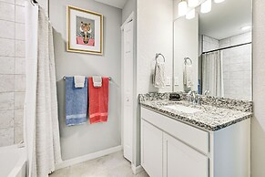 Saltwater Pool & Game Room: Gulf Coast Retreat