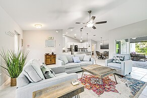 Saltwater Pool & Game Room: Gulf Coast Retreat