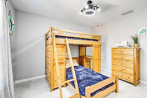 Saltwater Pool & Game Room: Gulf Coast Retreat