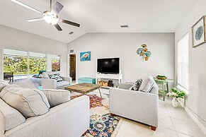 Saltwater Pool & Game Room: Gulf Coast Retreat