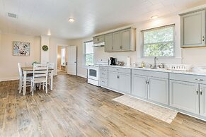 Peaceful Lenoir Home w/ Valley & Mountain Views!