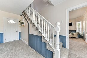 Peaceful Lenoir Home w/ Valley & Mountain Views!