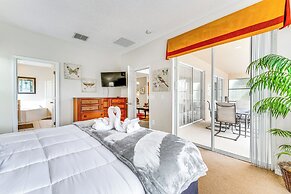 6 Mi to Disney World: Spacious Kissimmee Retreat!