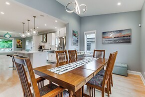 Game Room, Deck & Yard: Chicago Home