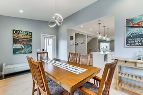 Game Room, Deck & Yard: Chicago Home