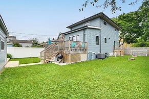 Game Room, Deck & Yard: Chicago Home