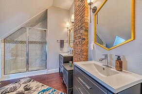 Walk to Dtwn: Colorful Cañon City Home w/ Grill!