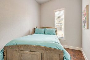 Walk to Dtwn: Colorful Cañon City Home w/ Grill!