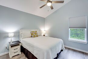 Higgins Lake Barndominium w/ Boat Parking!