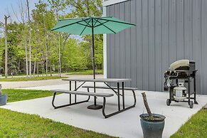 Higgins Lake Barndominium w/ Boat Parking!