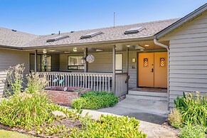 Spacious Camano Home w/ Hot Tub & Water Views!