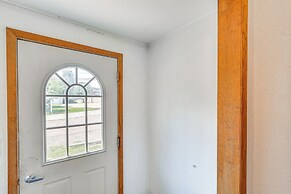 Quiet Rapid City Getaway - Near Dinosaur Park!