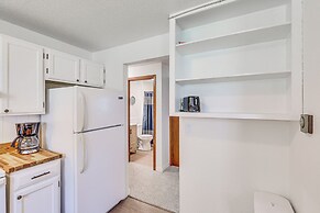 Quiet Rapid City Getaway - Near Dinosaur Park!