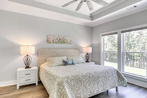 Lakefront Mccormick Retreat w/ Patio & Pool Access