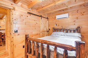 Hike & Fish! Cabin Near Hocking Hills State Park