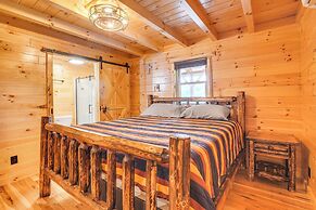 Hike & Fish! Cabin Near Hocking Hills State Park