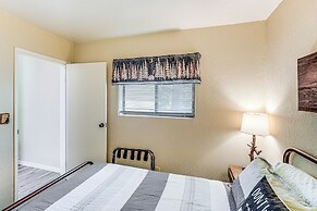 Long Barn Cabin w/ 2 Decks Near Skiing!