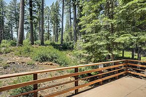 Long Barn Cabin w/ 2 Decks Near Skiing!