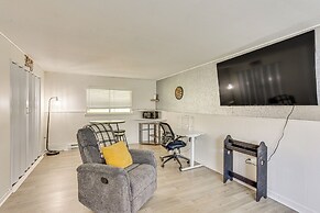 5 Mi to Downtown Harrisburg - Family Home!