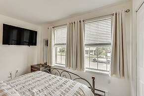 5 Mi to Downtown Harrisburg - Family Home!